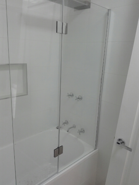 FRAMELESS-fixed-and-swing