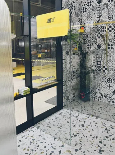 Frameless Fixed Panel | Melbourne | Speedy Shower Screens